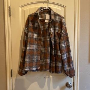 NWT rust/black/white Shacket!